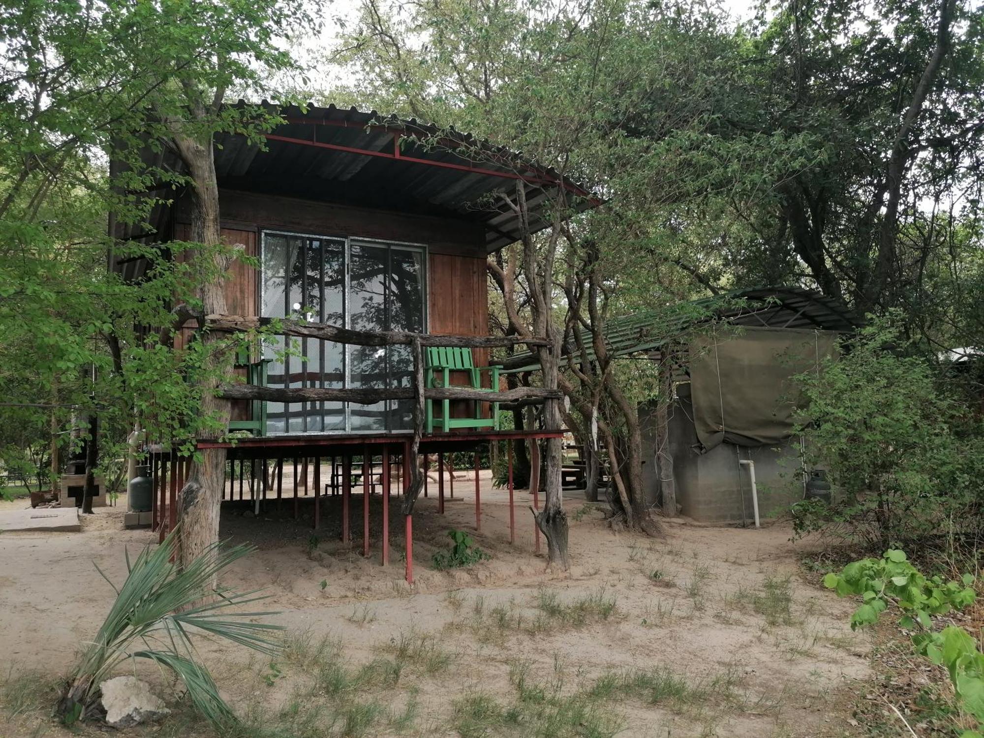 Mukuku Rest Camp Hotel Shimweghe Екстериор снимка