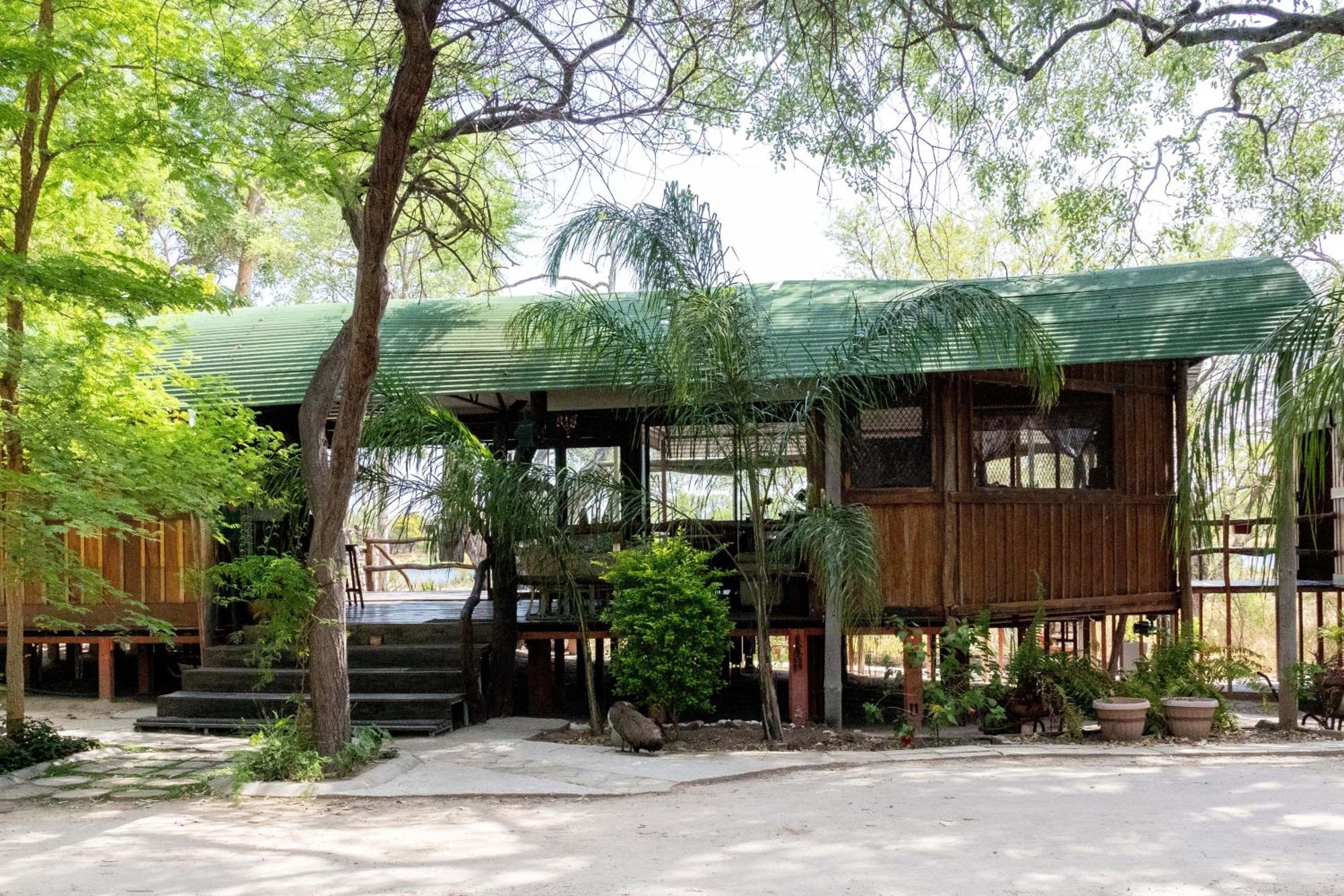 Mukuku Rest Camp Hotel Shimweghe Екстериор снимка
